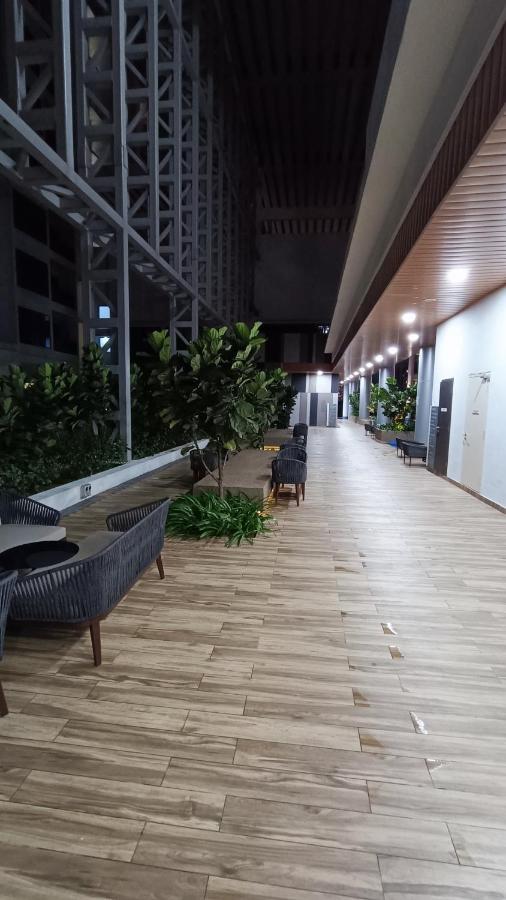 Cl 30A Super Kl View Infinity Pool Klcc Apartment Kuala Lumpur Exterior photo